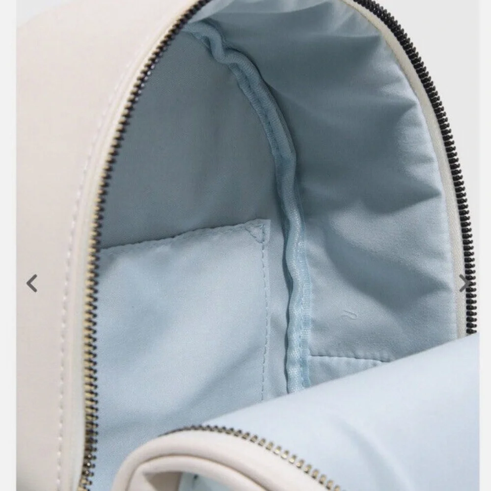 Cute Loungefly Her Universe Disney Winnie the Pooh & Friends Heart Mini Backup - Picture 13 of 13